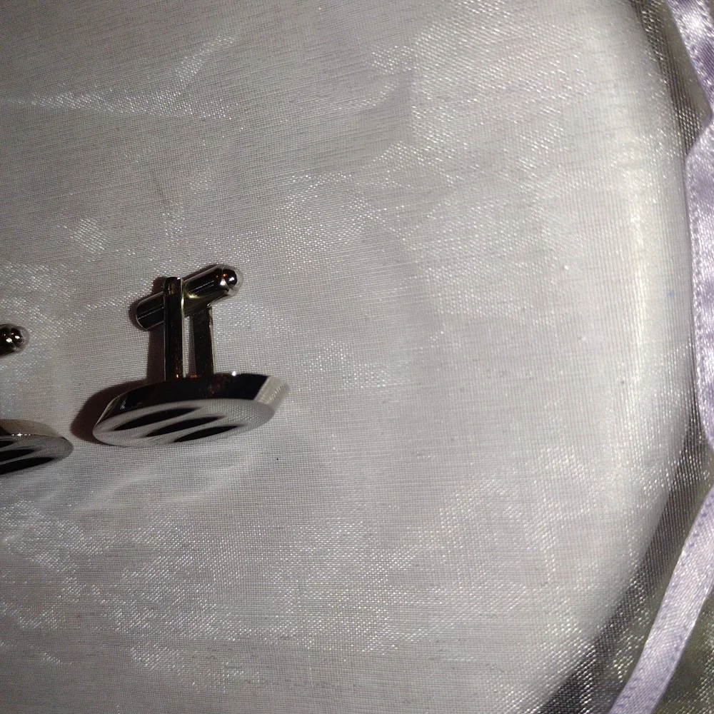 VINTAGE Silver Oval Striped Cufflinks